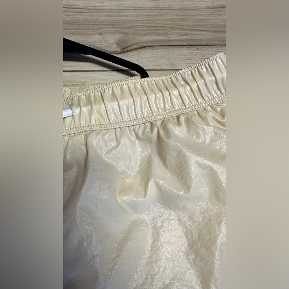 ASOS Shorts - Picture 3 of 10